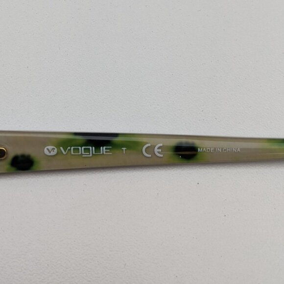 🕶️Vogue VO3798-B 656-S Eyeglasses 51/17 135 /KAB112🕶️ - Picture 4 of 9
